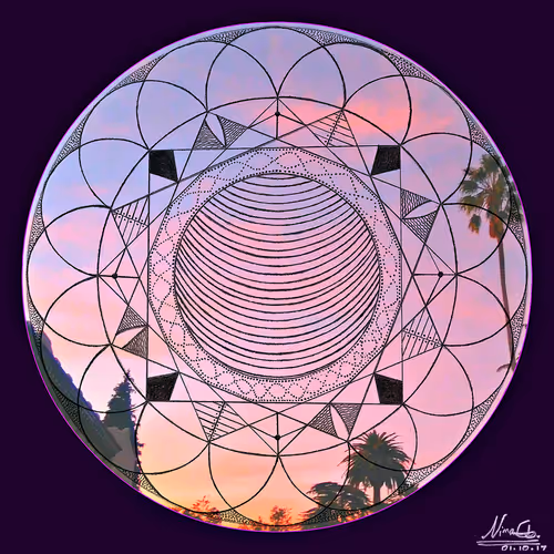 Item #56773707094151043928736848474946410053944931485509790310440037025553036869633 Media