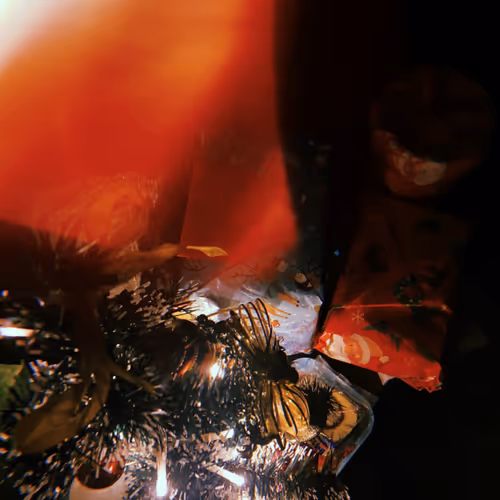 Item #109951947655166680356640868088104383985125008798012887893328783802878664900609 Media