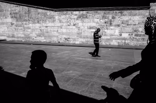 Item #65021923281382677709857675602610838181594945285556120582948573400680076673029 Media