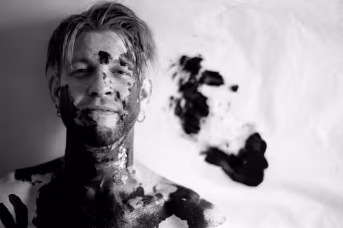 Item #95963115325190495901462437198116018062691407586283509903332718900235517034497 Media