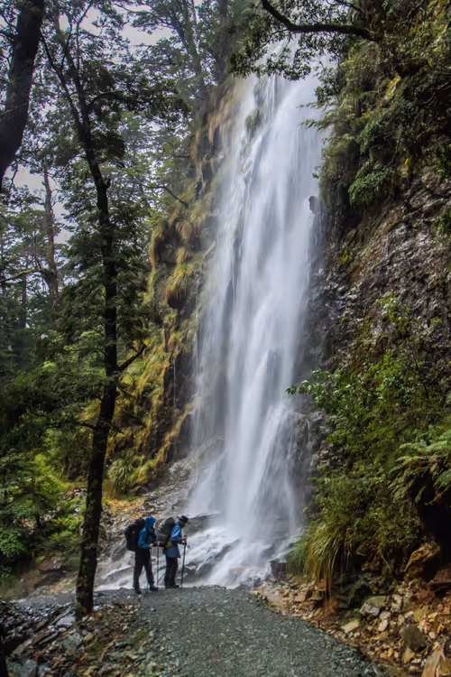 Item #11717075435639617062538583051799023982813876484308334407242089921765951143937 Media