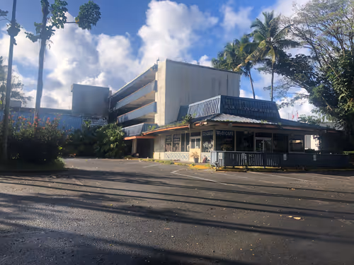 Item #111384347419130010131898734196272882001680551158239169533315207341655644438529 Media