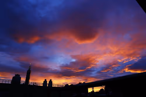 Item #105322358618701185533743754469895824107639028648078310589264470435604178403329 Media