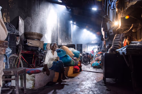 Item #70610744424308600779246707351075257885851579532593946305321543166095041495041 Media