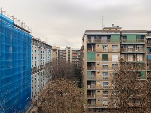 Item #76398937943379352483306516162841664769219694433510200715931745806997390360577 Media