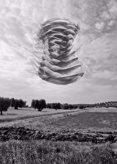 Item #70289046270216540615569387337235414738610929699744131839351085662463382781953 Media