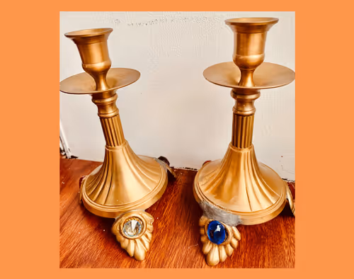 Item #115703338117477913088494101734618390154567674816237211843982883092114060607489 Media