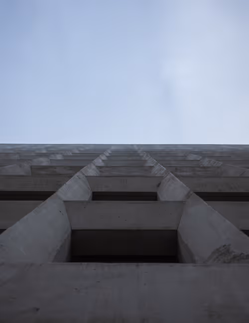 Item #103227321194074826098272558855308501411979218924869552788357196237058389049345 Media