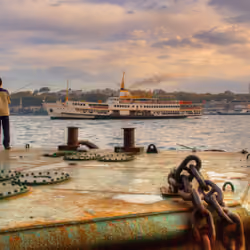 Starting the day with an Istanbul tale | Little fisherman