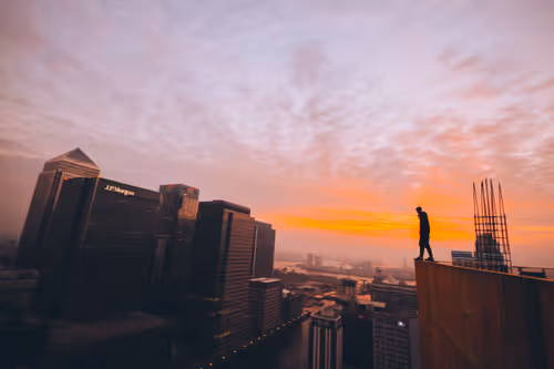 Item #58869423060092287932905833612744339938791299685591423145075612292869852758017 Media