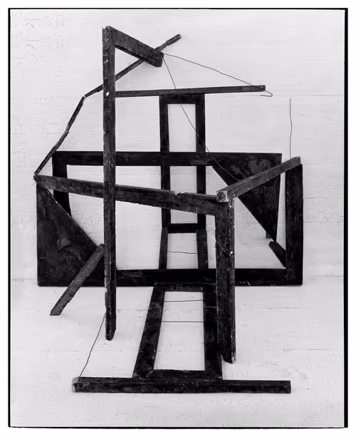 Item #70994132290544440633703364096786000569180114204876345233554070943347601571841 Media