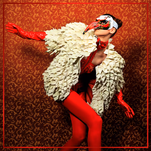 Item #106090188695290421834183638818562482922562113635831343103945085387557457362945 Media