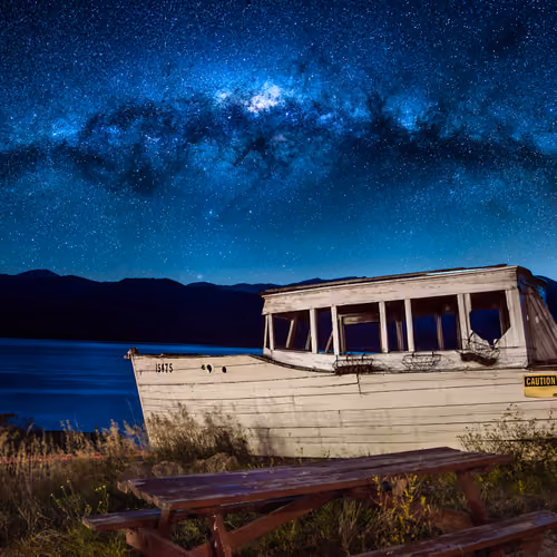 Dream Boat on Land
