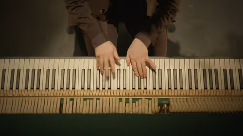 Item #77896517529374934463119952610404576967731092262814181691757345772733451993089 Media