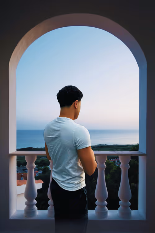 Item #7606198099929350331772139311710768994574719328548217301977224172628200128513 Media