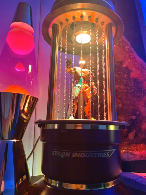 Item #51690675638909644790966826113213763437997288927381309606437551957207538466817 Media