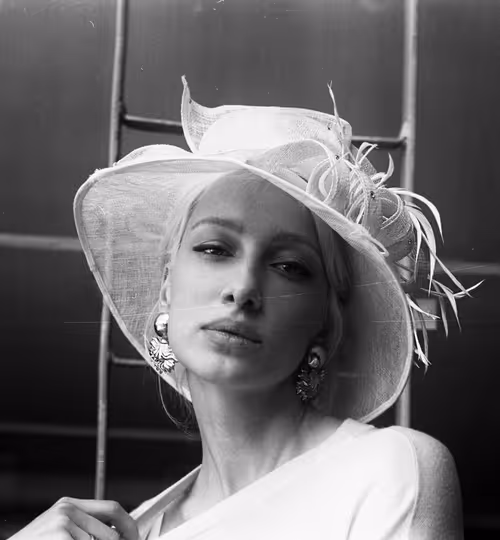 Item #50867123626424774834261631235437206087051938967624587772037365752354152906753 Media