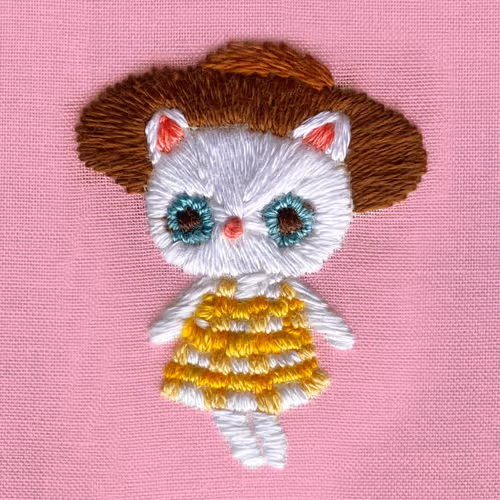 Item #29213421649100107102583842028886033857898426734474919909694929576224580698113 Media