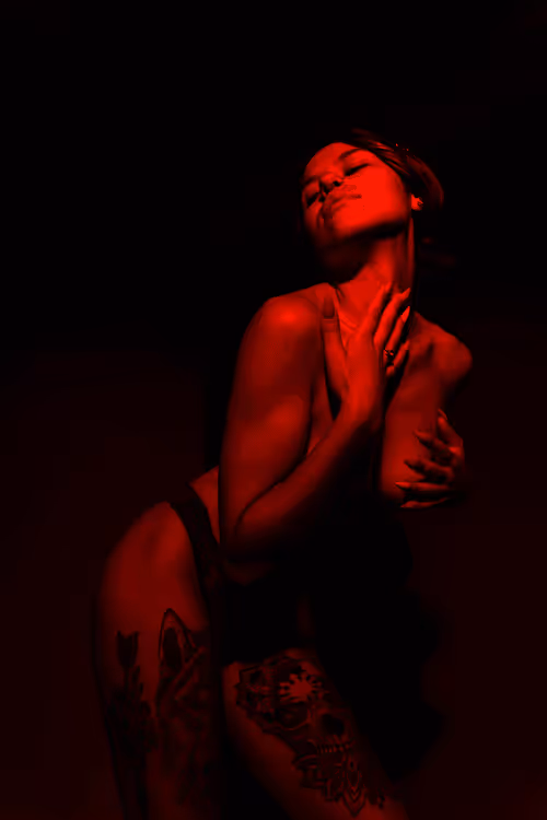 Item #102696792090851026511517130353253610885230521907267313915015614276272532750337 Media