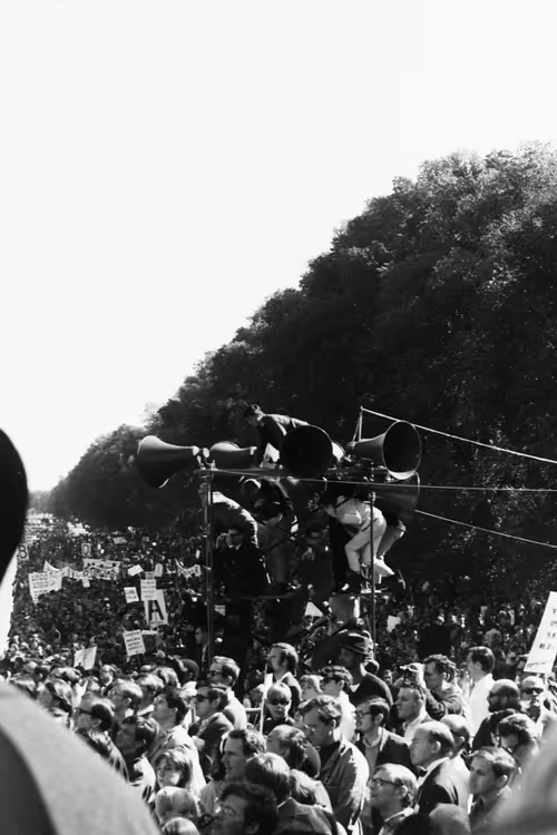 Item #103869953884735727563221393256320645863605690120870363676987596933487147352065 Media