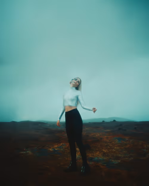 Item #36045632847233022264095028712111314978110877822794841841434272876301387825153 Media