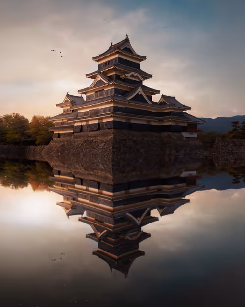 Item #81365922554281880143414136761733390581567018146899571572498285363131666399233 Media