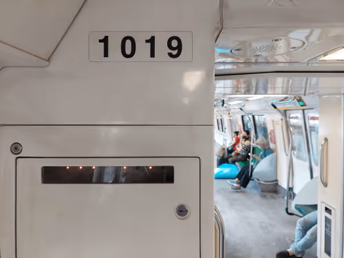 Item #11772158299860598059635981857822942558920084481603702245382385448704446300161 Media