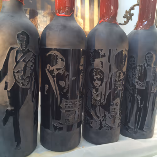 Item #39593655939985855129749082379850820769736281827755441986965108986329492981408 Media