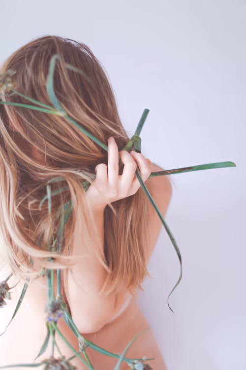 Item #40498021365110625873163859620955492987361950717153146364459205198954281041921 Media