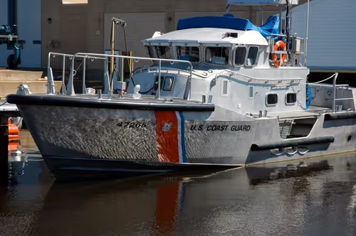 Item #77583281568737235436217946850455306889185240163730885588302184186697343827969 Media