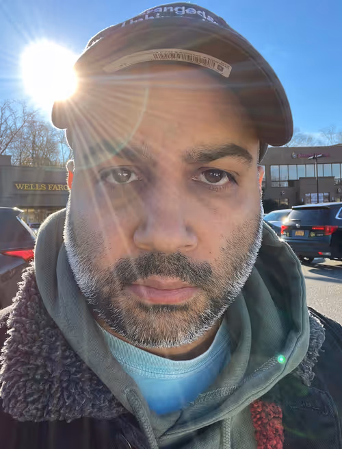 Item #75172927763105875826501952819551887490960677358636123283924849417050029817857 Media