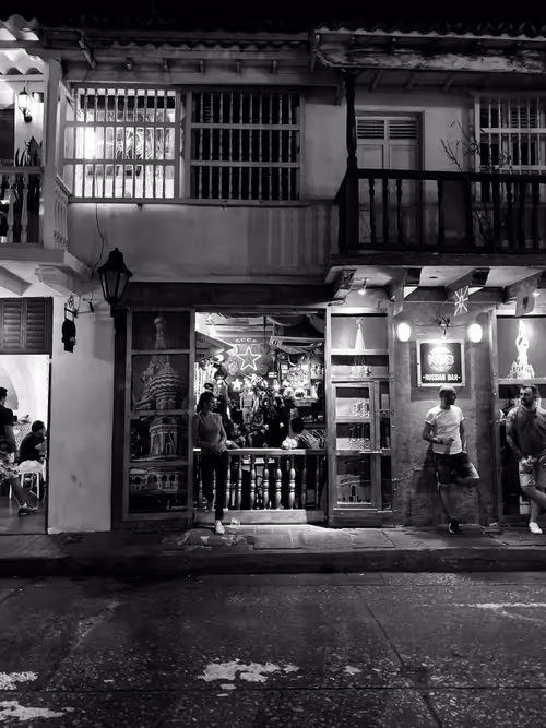 Item #41673148381276602242118576638571883015956905201675020614810101401694794416153 Media