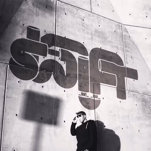 Item #19182509685016506870617796653734602280186145739097219603152698170521233129482 Media