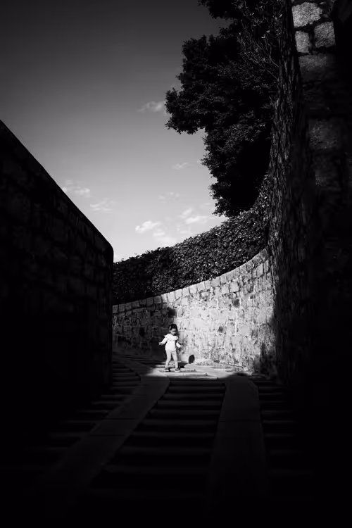 Item #15300696533075154934058115534583553492357027639837563701626896533048384290836 Media