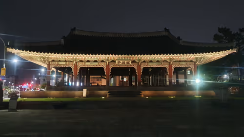 Item #105288803146246383568198026595242847884682393867054726493611635683856568287233 Media