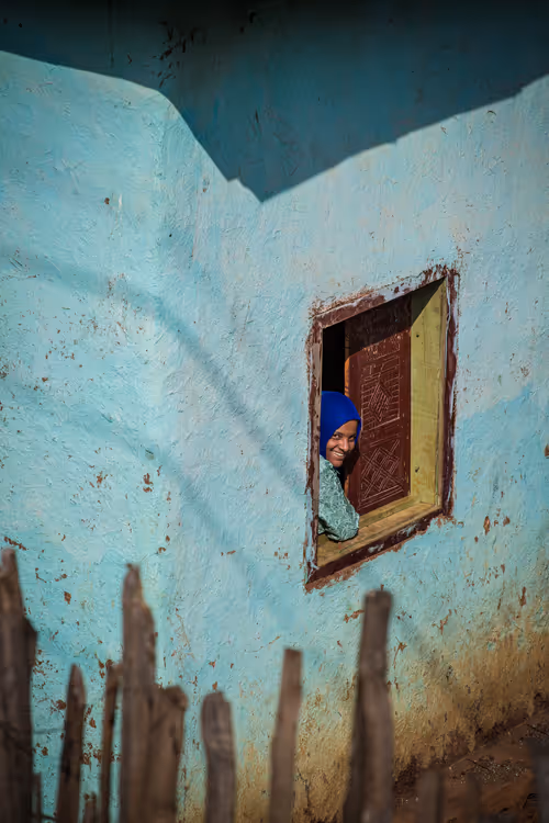 Item #50027882237522295676960542276708360859068113986169674979910834075730003886081 Media