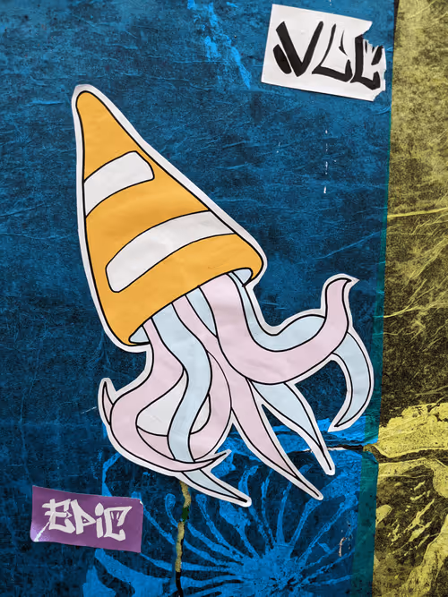 Item #74514486366930999863183303937488495413909095535195909856011804900700868050945 Media