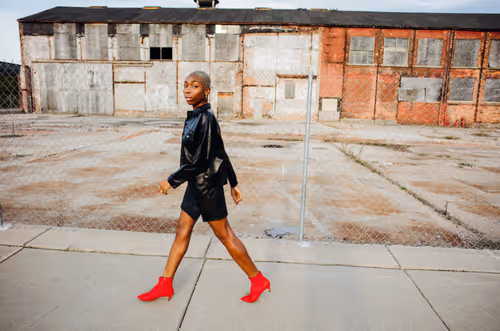 Item #33236787763217708342919222781243966948826308634410916301259422261929125609473 Media