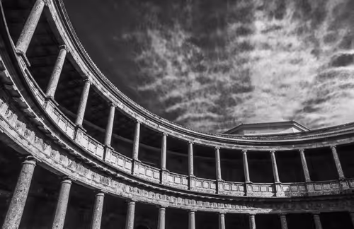 Item #87092990260447267838744578330374476785020899117585411719574779579949960396801 Media