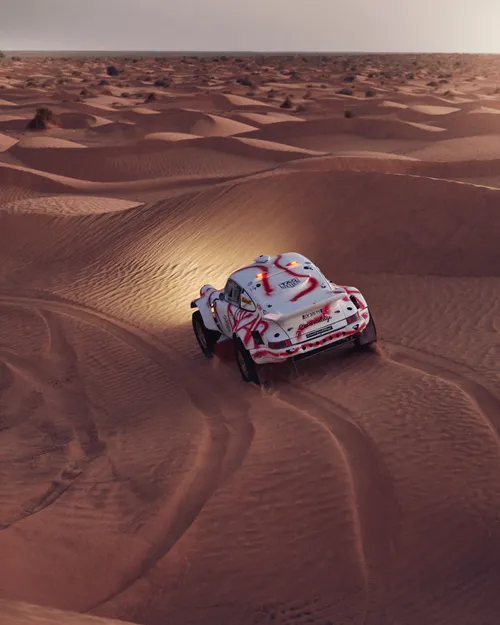 Item #18932305824728607309406973374401543082334769892490111625385641699170377007105 Media