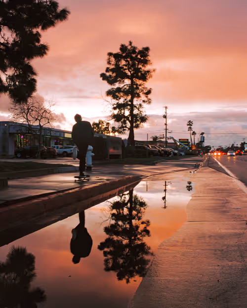 Item #74180388987835072097633391580607238135275622999050710486878638621804000706561 Media