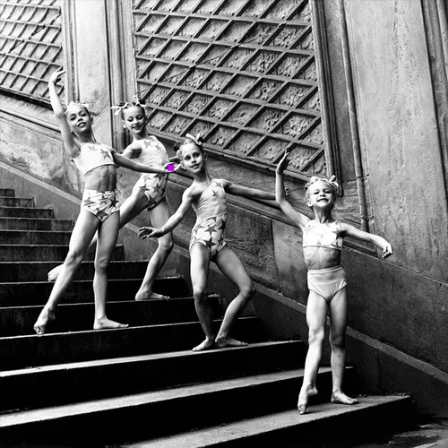 Item #51427486011039718100506623562362624271067022205358126424560206879736381571073 Media