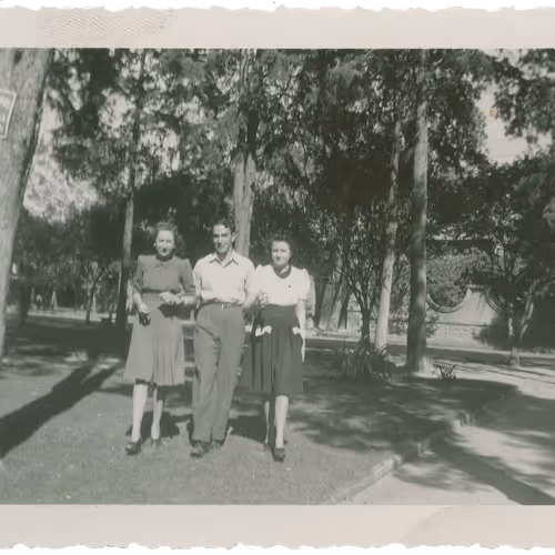 Group of friends #54