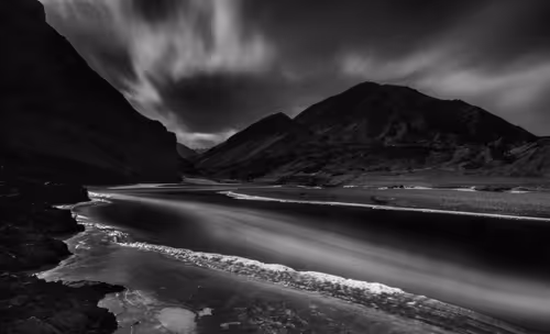 Item #113242797444719608075232257064219215273276015267890432477770059566651063402497 Media