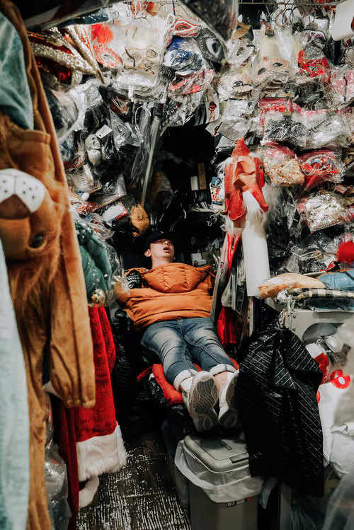 Item #72143170526386008718676072286170723353278799550687160279104313222325497495553 Media