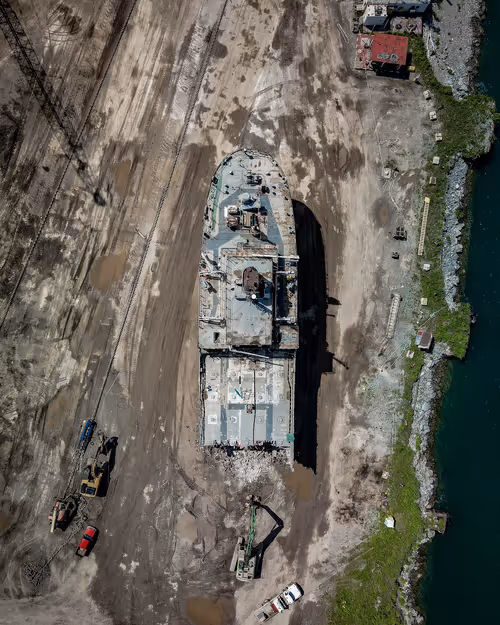 Item #100600280271040798317723628260513137156606623100883316454227272133164314656769 Media