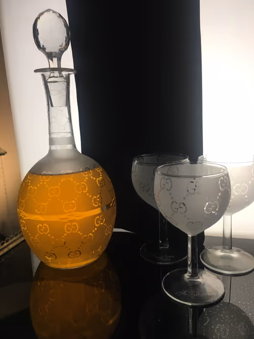 Item #39593655939985855129749082379850820769736281827755441986965108849990051037185 Media