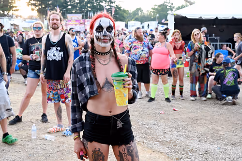 Item #44342675961109375462989417905387760220249458384552523538214946783260932308993 Media