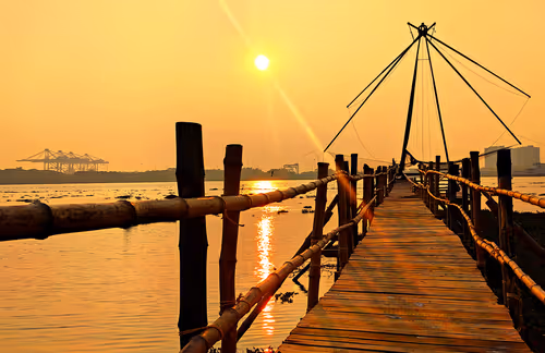 Item #112565134570363660980689344901372222935484239072176647114727973320992204259329 Media