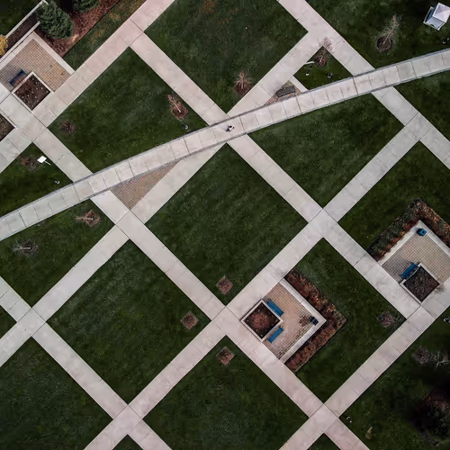 100600280271040798317723628260513137156606623100883316454227272114472616984577